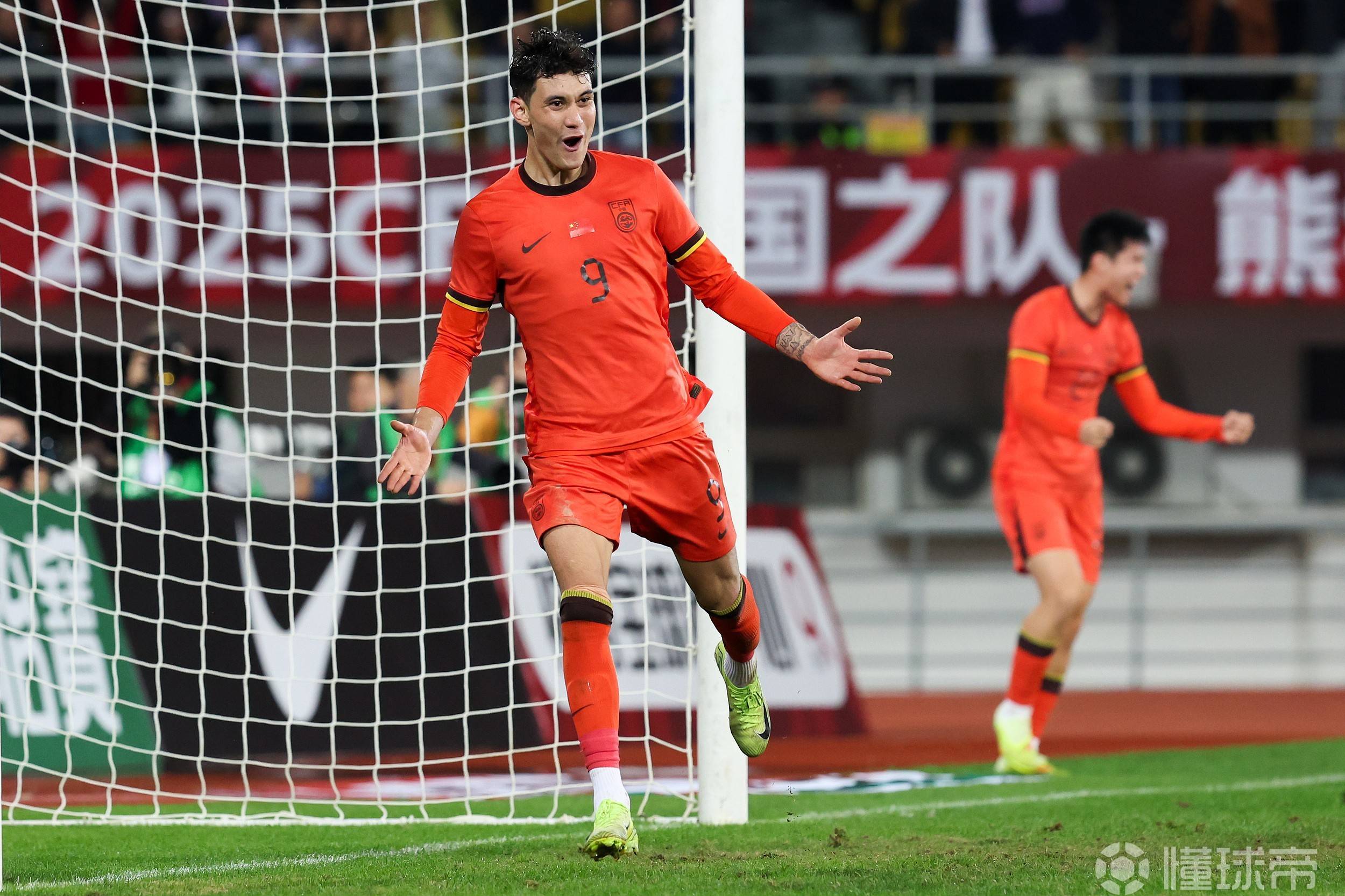 韩国队完胜中国队,王皓统治全场 韩国队完胜中国队,王皓统治全场