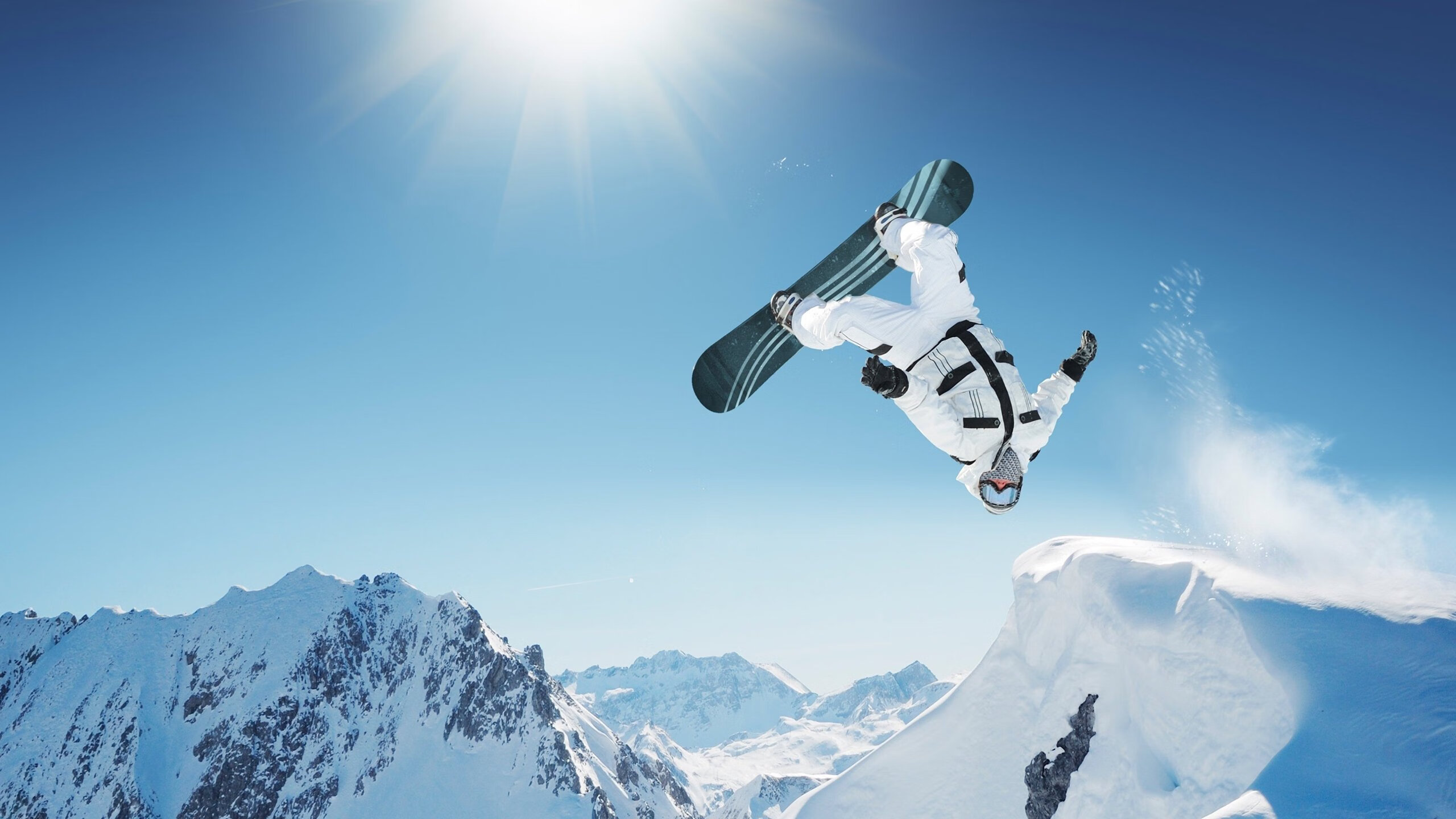 秘鲁完胜德国，当本泽马成为全球草根的胜利图腾